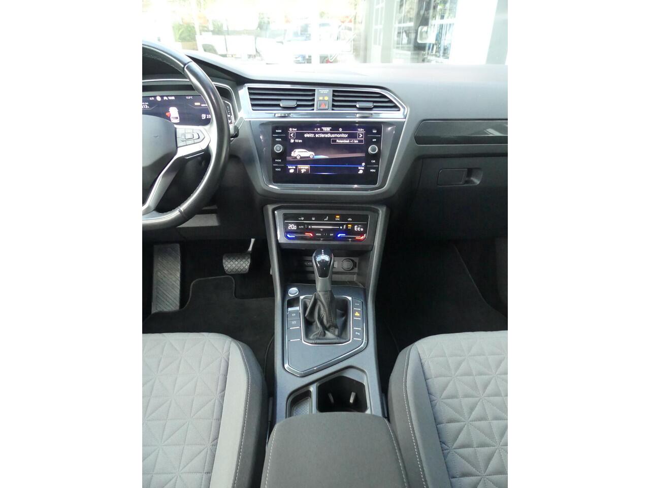 Volkswagen TIGUAN 1.4 TSI eHybrid Business *t/m 10de bouwjaar garantie!