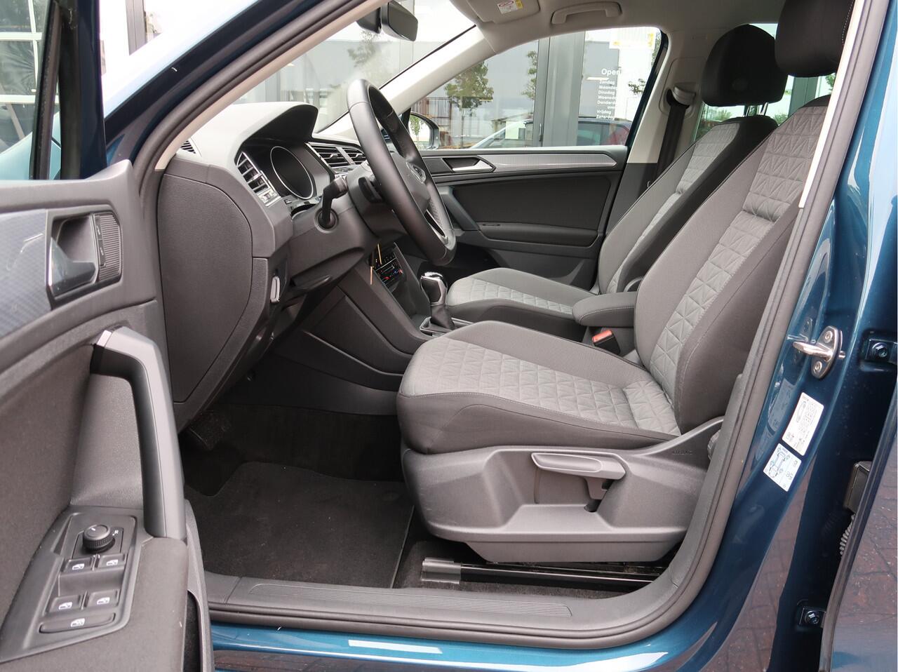 Volkswagen TIGUAN 1.5 TSI Life | Stoel-Stuur Verw | Trekhaak | Navigatie |