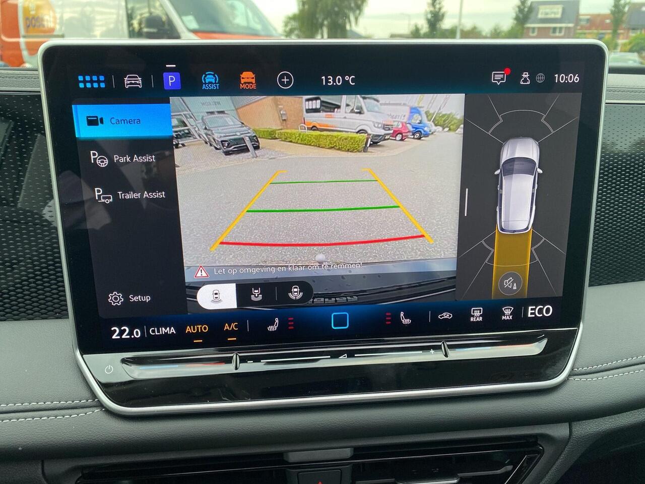 Volkswagen TIGUAN 1.5 eHybrid Life Edition | Pano | Trekhaak | 18" |