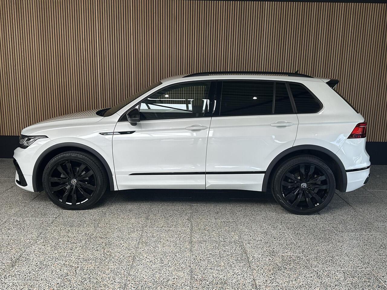 Volkswagen TIGUAN 1.5 TSI Black Style | Harman / Kardon | Carplay | IQ LED