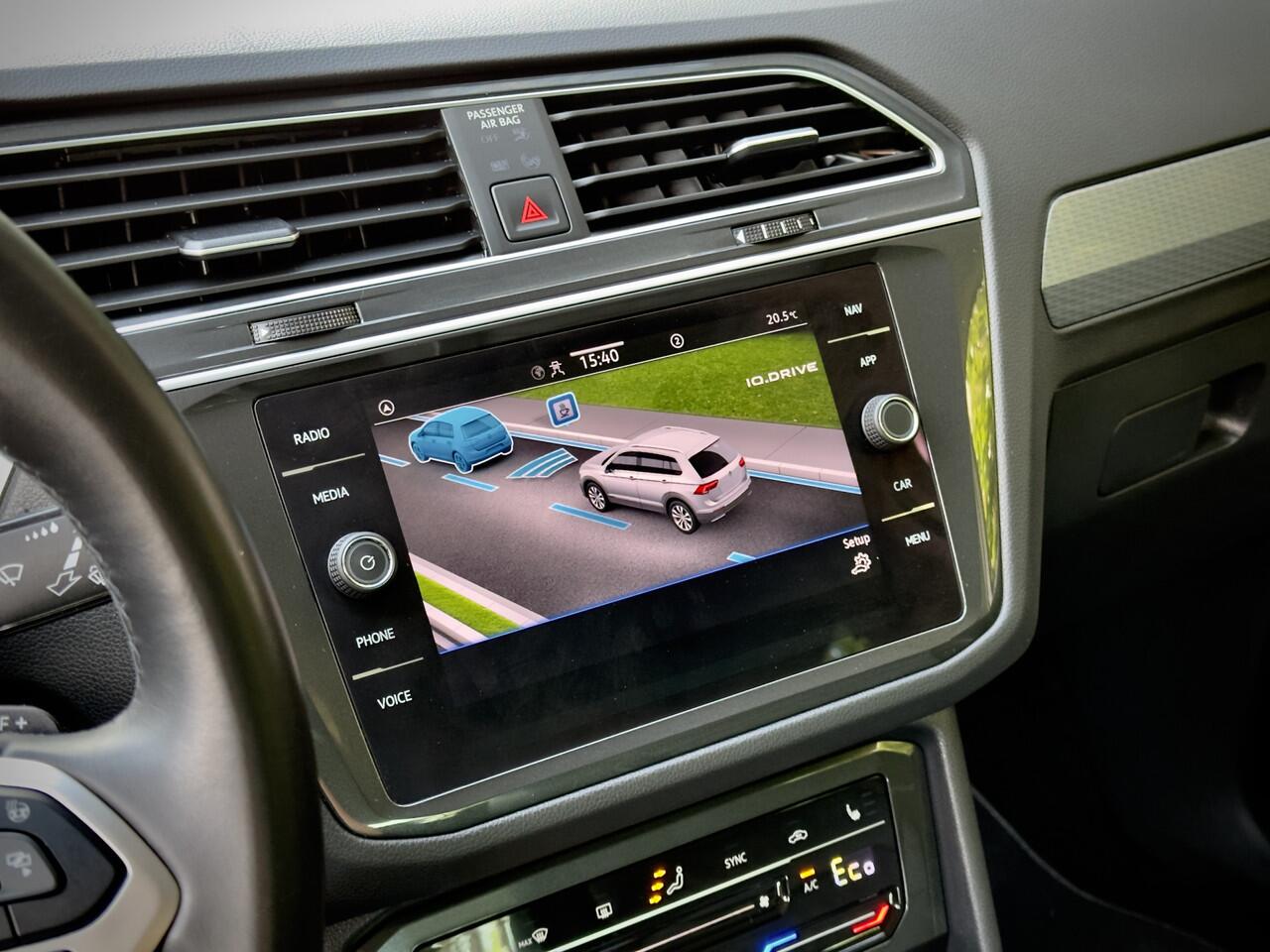 Volkswagen TIGUAN 1.4 TSI AUT6 eHYBRID R-LINE + NW-MODEL VOL-LEDER DIGI-DASH AIRCO IQ-DRIVE PARK-ASSIST LED LMV PDC