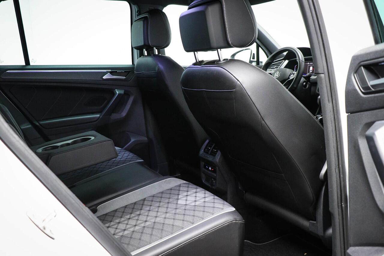 Volkswagen TIGUAN 1.5 TSI R-Line Business+ | VIRTUAL COCKPIT | MATRIX LED | 20"