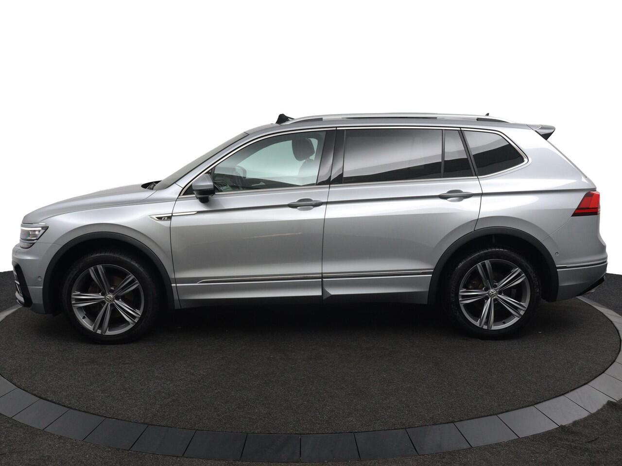 Volkswagen TIGUAN Allspace 1.5 TSI R*AUTOM*ECC*ACC*NAVI*HAAK*CAM*CARPLAY*PANO