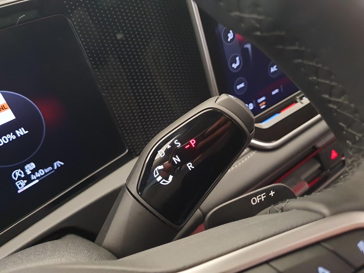 Volkswagen TIGUAN 1.5 eTSI 150pk DSG/AUT Life Wegklapbare trekhaak, Panoramadak, Keyless