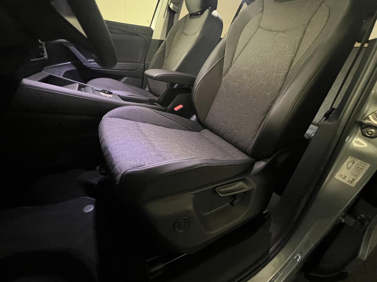 Volkswagen TIGUAN 1.5 eHybrid 204PK Edition NIEUW !!!!!!!!!! RIJKLAAR HUD / stoel en stuurverw. / panorama schuifdak / keyless start , entry / camera