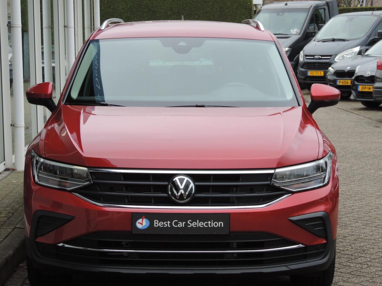 Volkswagen TIGUAN 1.4 TSI 245pk eHybrid Active DSG - ACC | Camera | CarPlay | Dodehoek | Stoel/stuurverw. | Elektr. klep | Elek. Trekhaak
