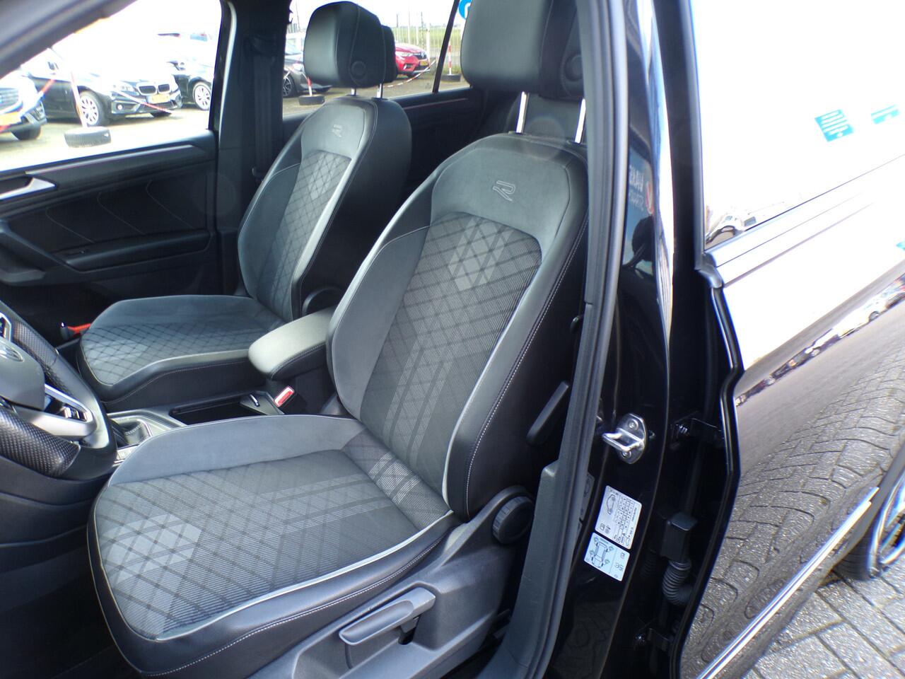 Volkswagen TIGUAN 1.5 TSI R-Line Business+, Automaat / Schuifdak / Carplay + Android Auto / Virtual Cockpit / Camera / 19' Velgen