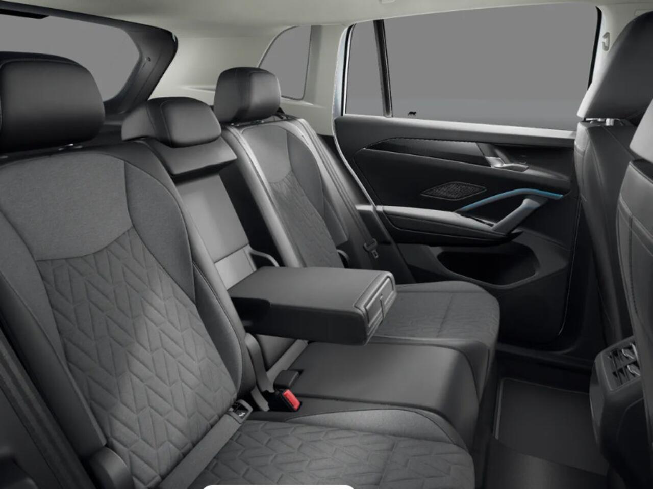 Volkswagen TIGUAN Life Edition 1.5 eHybrid 204 pk 6 versn. DSG · Trekhaak inklapbaar, met elektrische ontgrendeling, incl. aanhangwagen- manoeuvreerhulp Trailer Assist · Winter Pakket incl. verwarmbaar stuurwiel ·