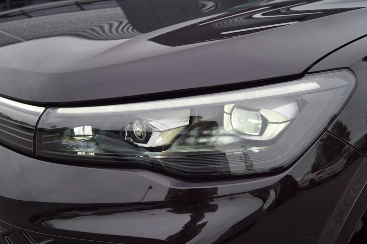 Volkswagen TIGUAN 1.5 eTSI DSG R-Line Black st 150pk /Panodak/ Navi/360gr./Camera/Matrix LED/Trekh wegkl