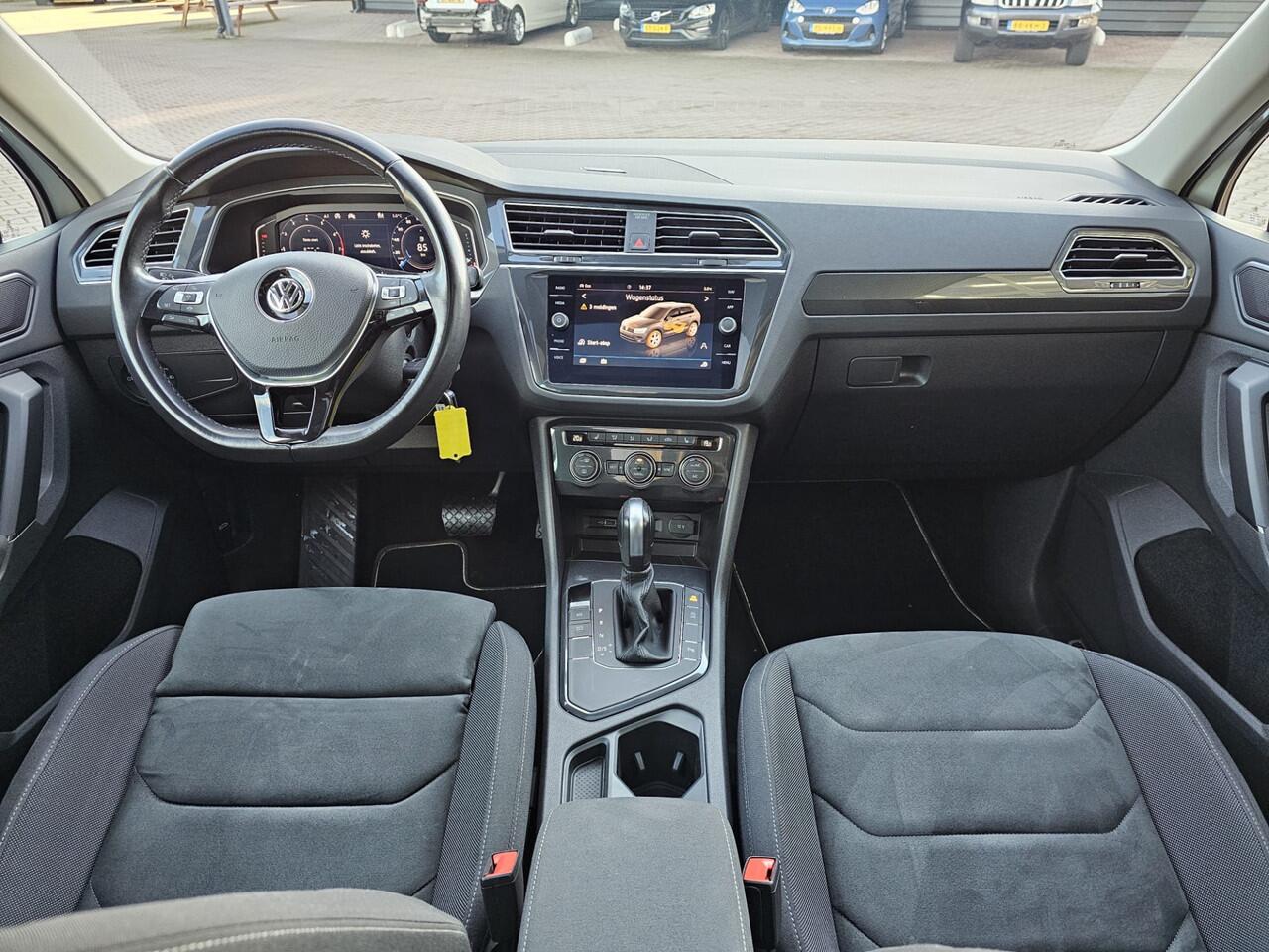Volkswagen TIGUAN 1.5 TSI ACT Comfortline | Automaat | LED | Pano | Stoelverwarming | ACC | App-connect | Lane Assist | Light Assist | Navi | Ambiente |
