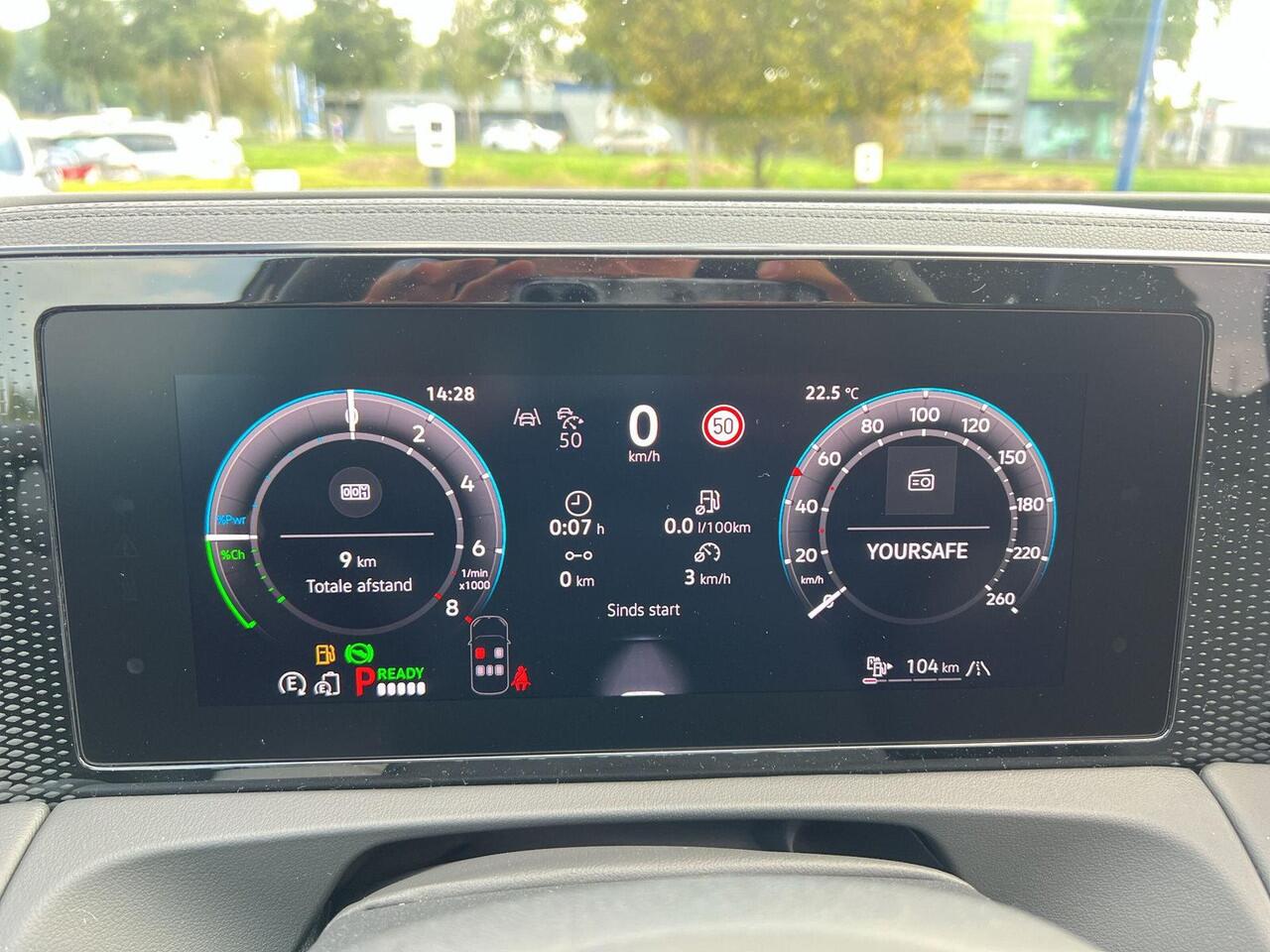 Volkswagen TIGUAN 1.5 eHybrid Life Edition | Pano Dak | Trekhaak | | PHEV | 204Pk | 18 Inch | DCC |