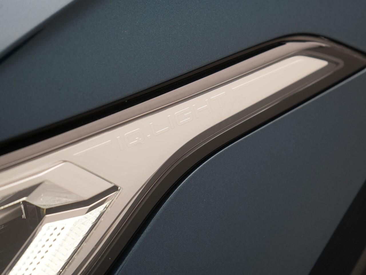 Volkswagen TIGUAN 1.4 TSI eHybrid Elegance Plug In Hybrid 245pk PHEV | Panodak | IQ Light | Adaptive Cruise | Alcantara Sportstoelen Verwarmd | Apple Carplay | Sfeerverlichting | Stuur Verwarmd | Navigatie | Virtual | DAB |