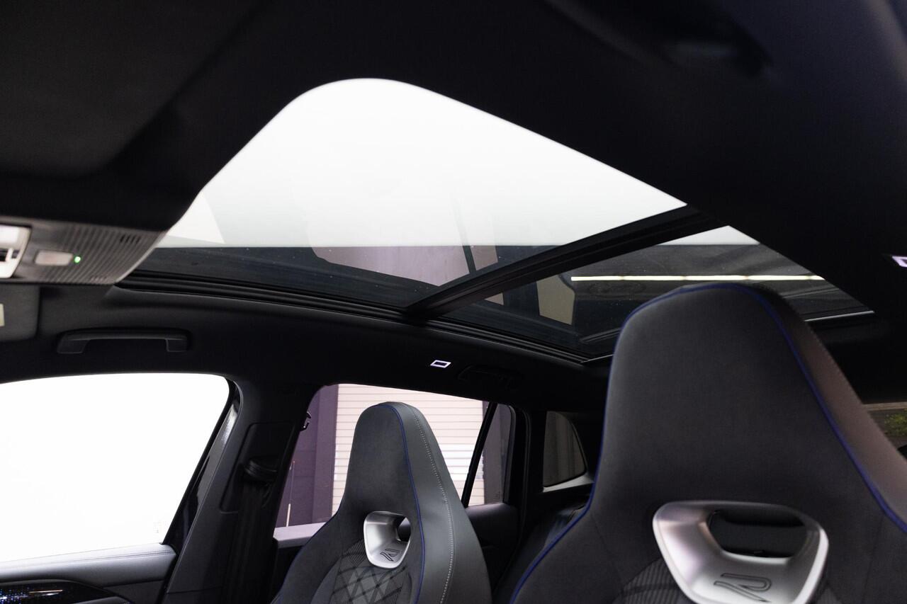 Volkswagen TIGUAN 1.5 eHybrid R-Line Edition Panoramadak | 20 Inch |