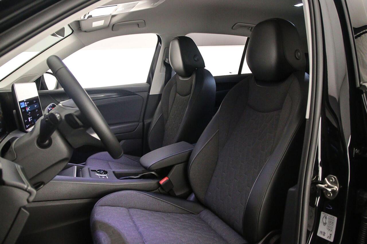 Volkswagen TIGUAN Life Edition 1.5 TSI eHybrid 204pk DSG Automaat Trekhaak, Adaptive cruise control, Elektrische achterklep, Achteruitrijcamera, LED koplampen