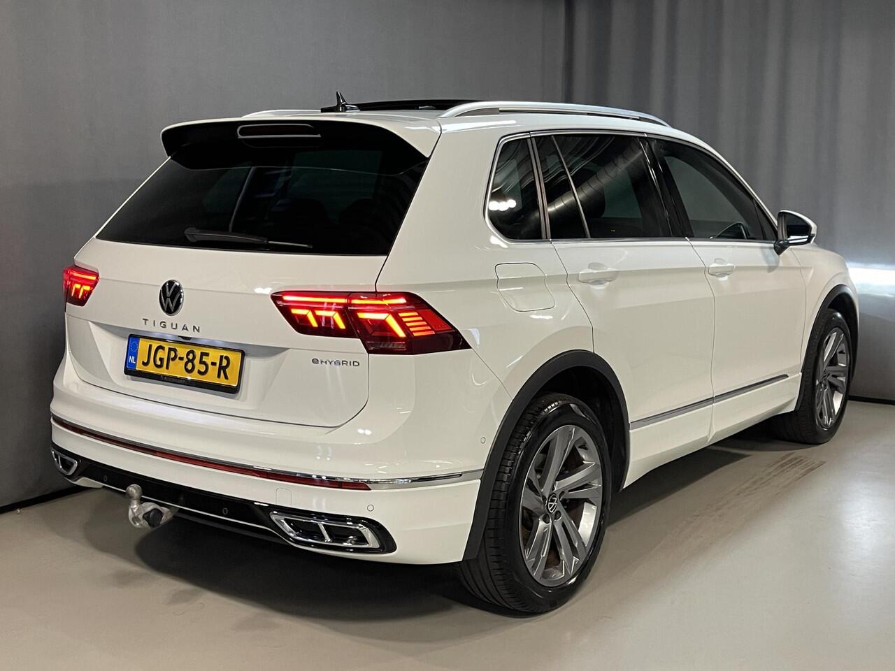 Volkswagen TIGUAN 1.4 TSI eHybrid R-Line Business+ 19"/Panoramadak/Trekhaak/Leder + memory/360 camera/Elektrische klep/Dodehoek/Stuur + stoelverwarming
