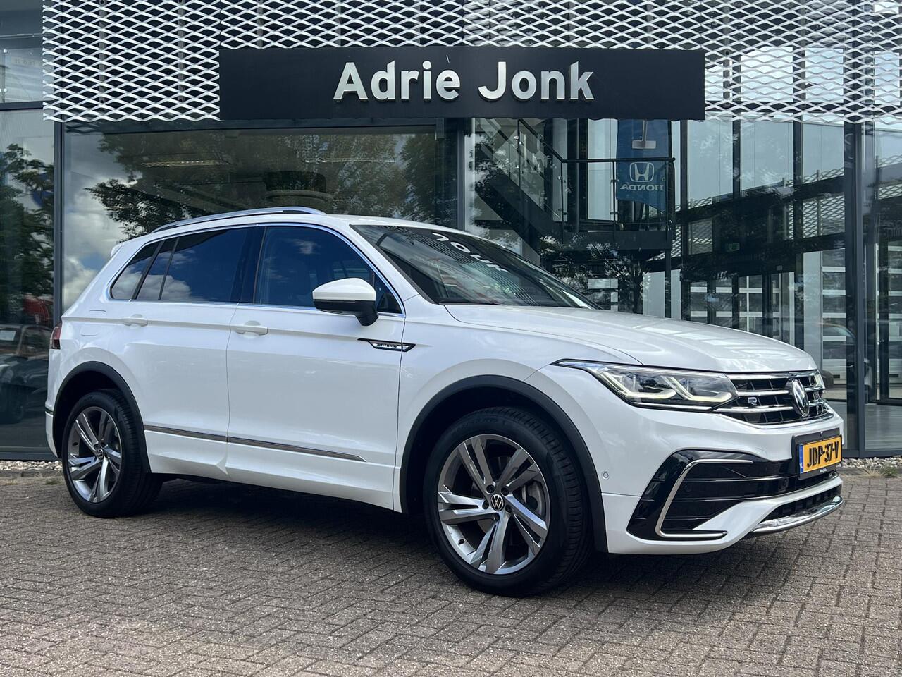 Volkswagen TIGUAN 1.4 TSI eHybrid R-Line Business+ PLUG-IN HYBRYDE | AUTOMAAT | IQ LIGHT | IQ DRIVE LEDER | PANORAMA DAK | 360 CAMERA | El. A.KLEP | HEAD-UP DISPLAY | R-DESIGN EDITION |