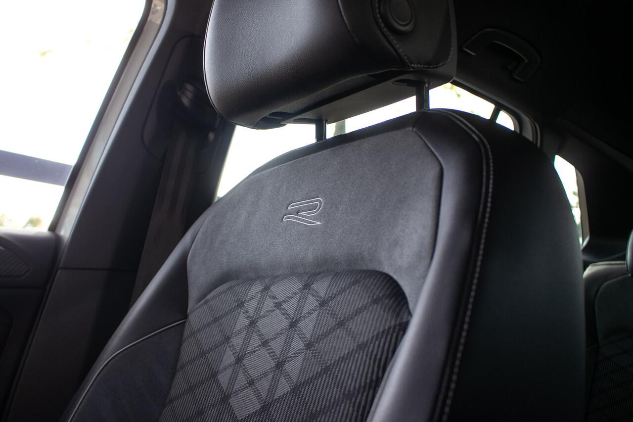 Volkswagen TIGUAN 1.4 TSI eHybrid R-Line Business+ - Trekhaak | Winter pack | HUD | Blindspot