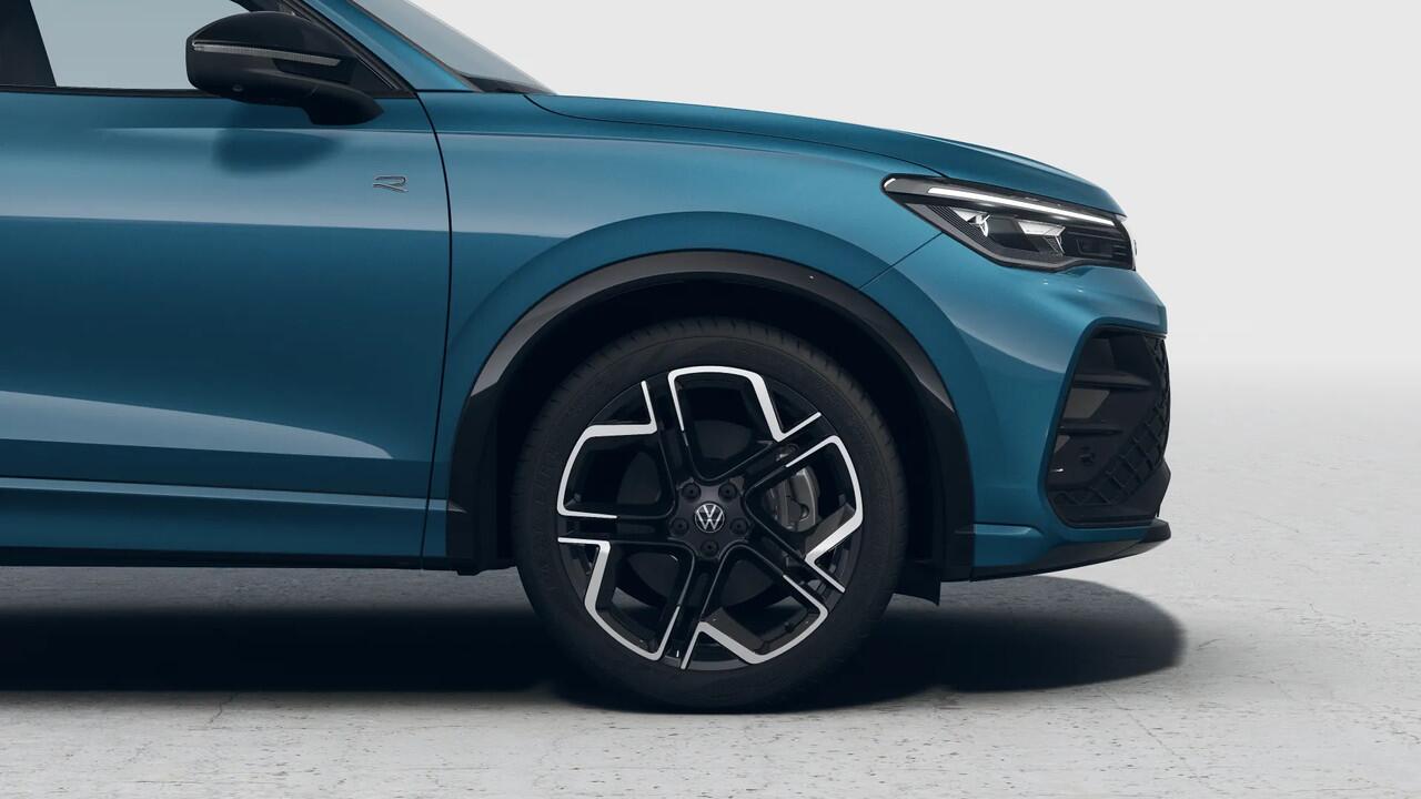 Volkswagen TIGUAN 1.5 eHybrid 272 6DSG R-Line Edition Automaat | Black Style Pakket