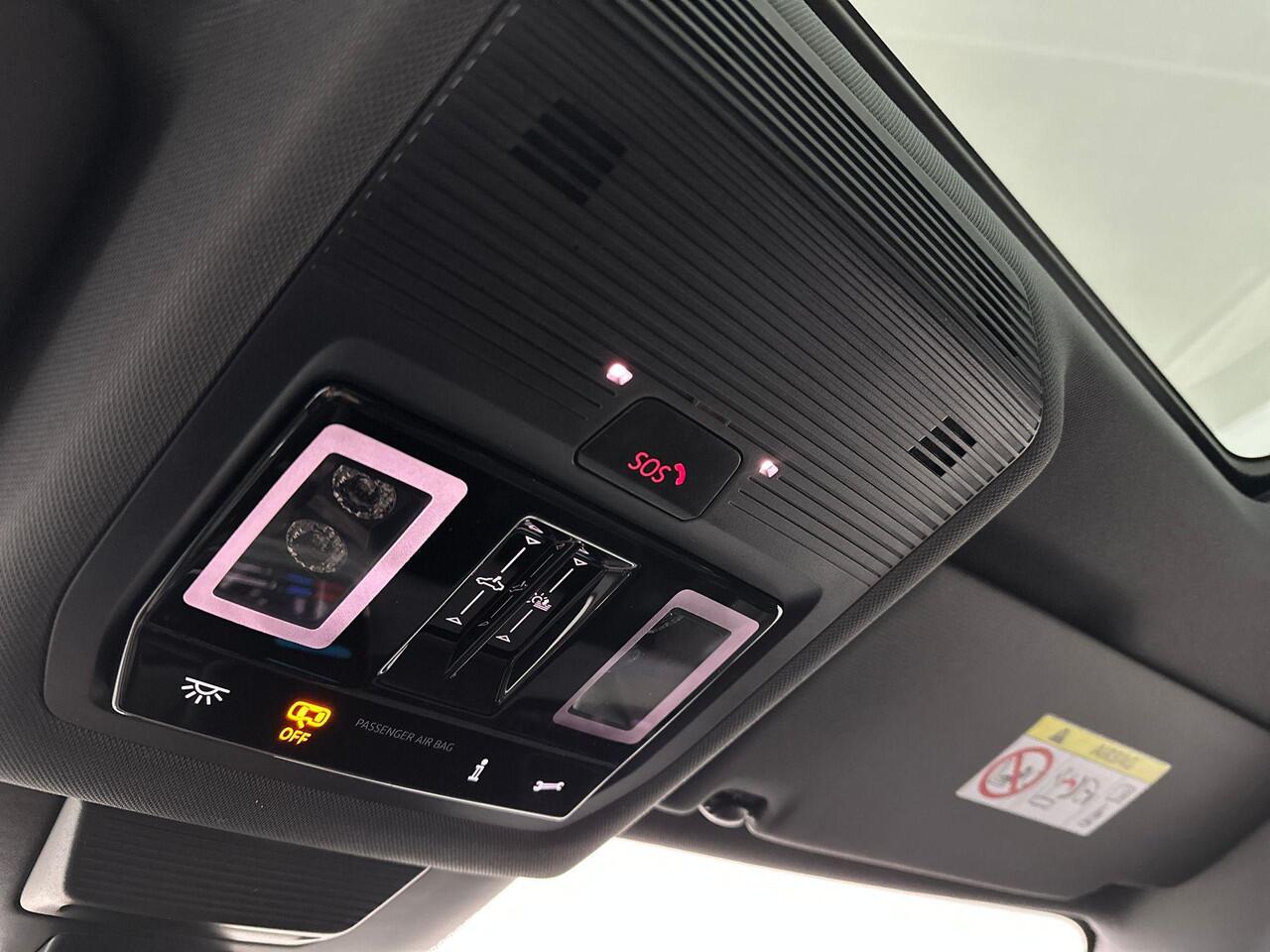 Volkswagen TIGUAN R-Line Edition Plug in Hybride 204 pk Black Style Pakket