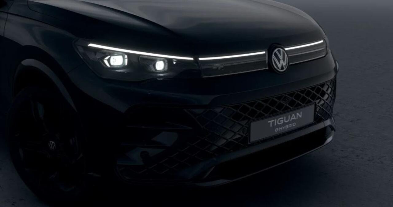 Volkswagen TIGUAN 1.5 eHybrid R-Line Edition !!!Profiteer ook van 4.000 EURO inruilpremie!!