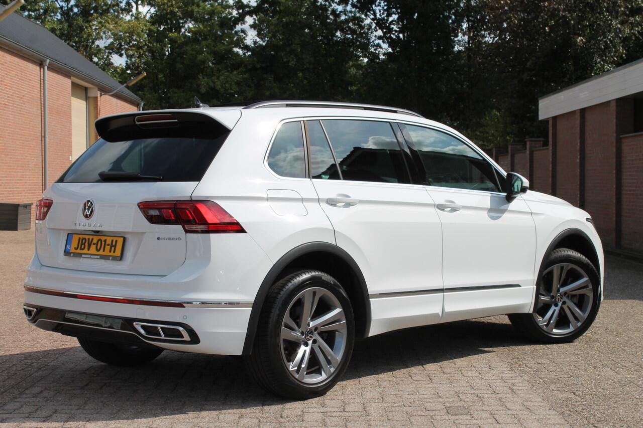 Volkswagen TIGUAN 1.4 TSI eHybrid R-Line Business+ | IQ | Pano | Trekhaak | Carplay