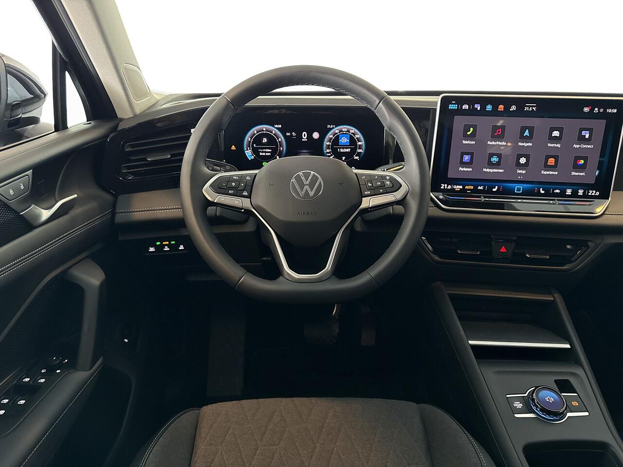 Volkswagen TIGUAN 1.5 eTSI 150pk Life Edition Adaptive Cruise Control / LED Pakket / Stoel Verwarming