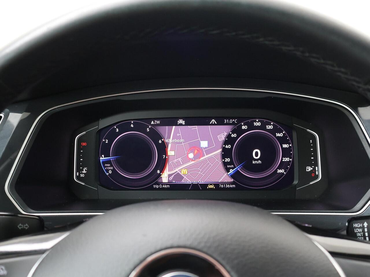 Volkswagen TIGUAN 1.5 TSI Comfortline Business | 130 PK | LED verlichting | Elek. achterklep | Adaptive cruise control | R-Line |