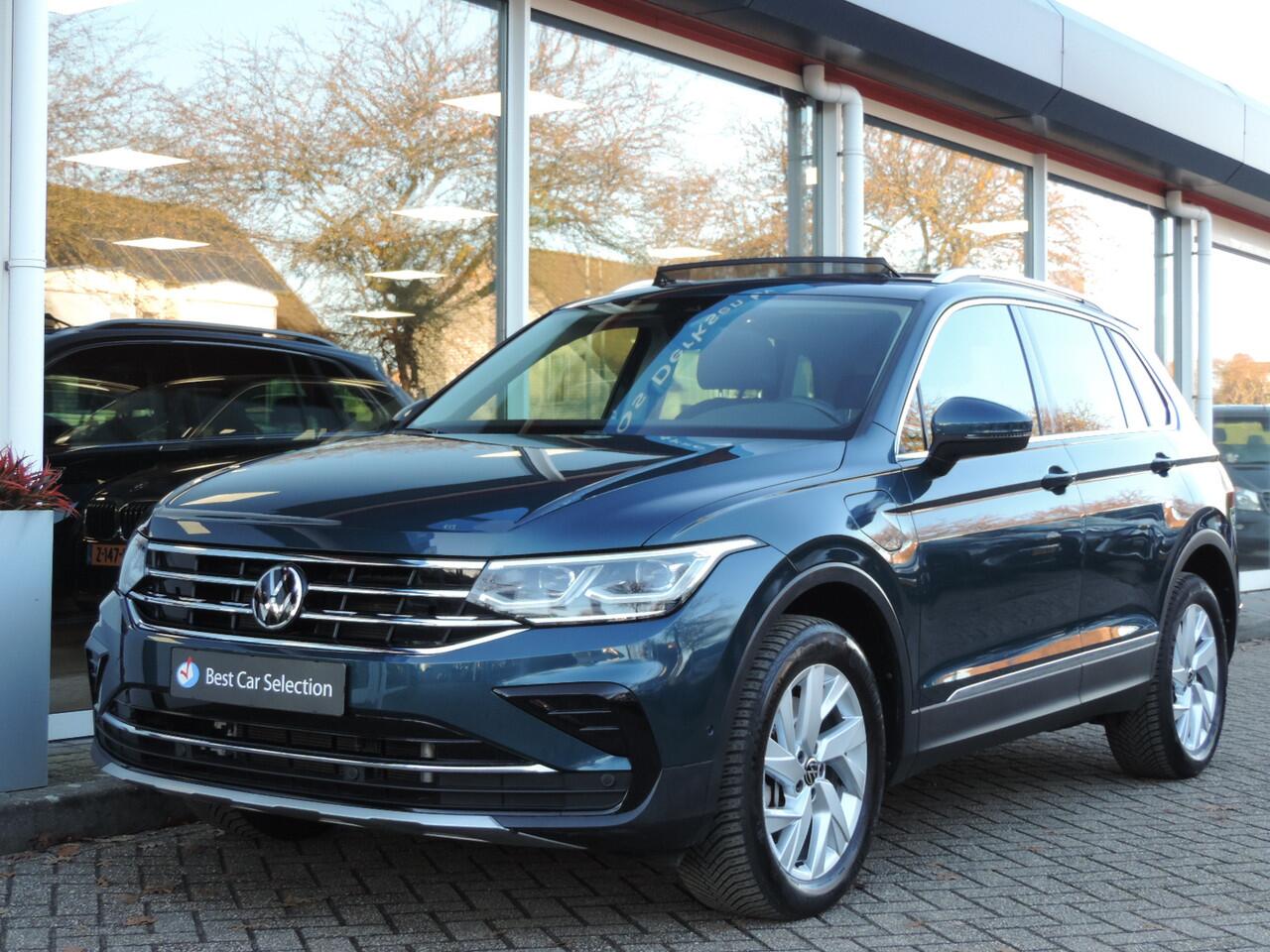 Volkswagen TIGUAN 1.4 TSI 245PK eHybrid Elegance DSG - Pano | ACC | Camera | Stoel/stuurverw. | IQ.Light | Parkeer ass. | elek. klep