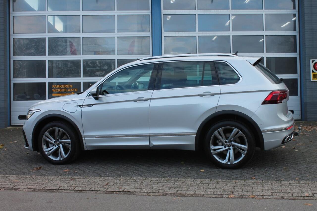 Volkswagen TIGUAN 1.4 TSI eHybrid R-Line Business+ Leder/Panorama Dak / originele T.haak