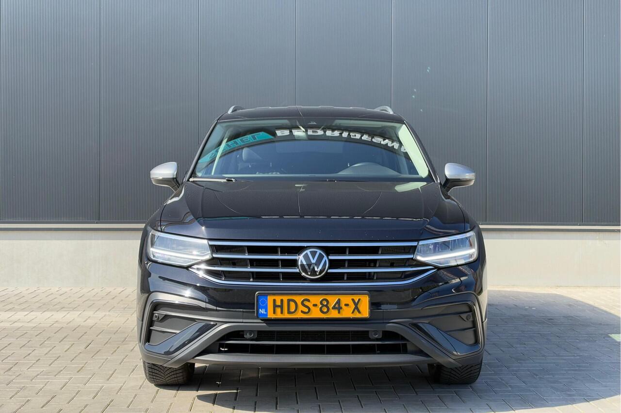 Volkswagen TIGUAN Allspace 1.5 TSI Life Business 150pk 7 zits - ACC - LED - Wegklapbare Trekhaak - Virtual cockpit - Navi - Elek. achterklep - Rijklaar