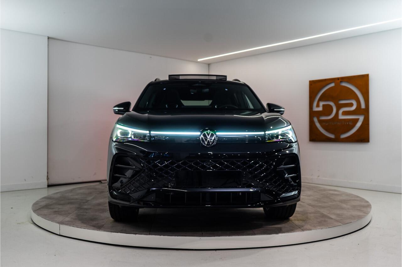 Volkswagen TIGUAN 1.5 eHybrid 2x R-Line 2025 PER DIRECT BESCHIKBAAR | VOL OPTIE INCL. 5 JAAR GARANTIE!