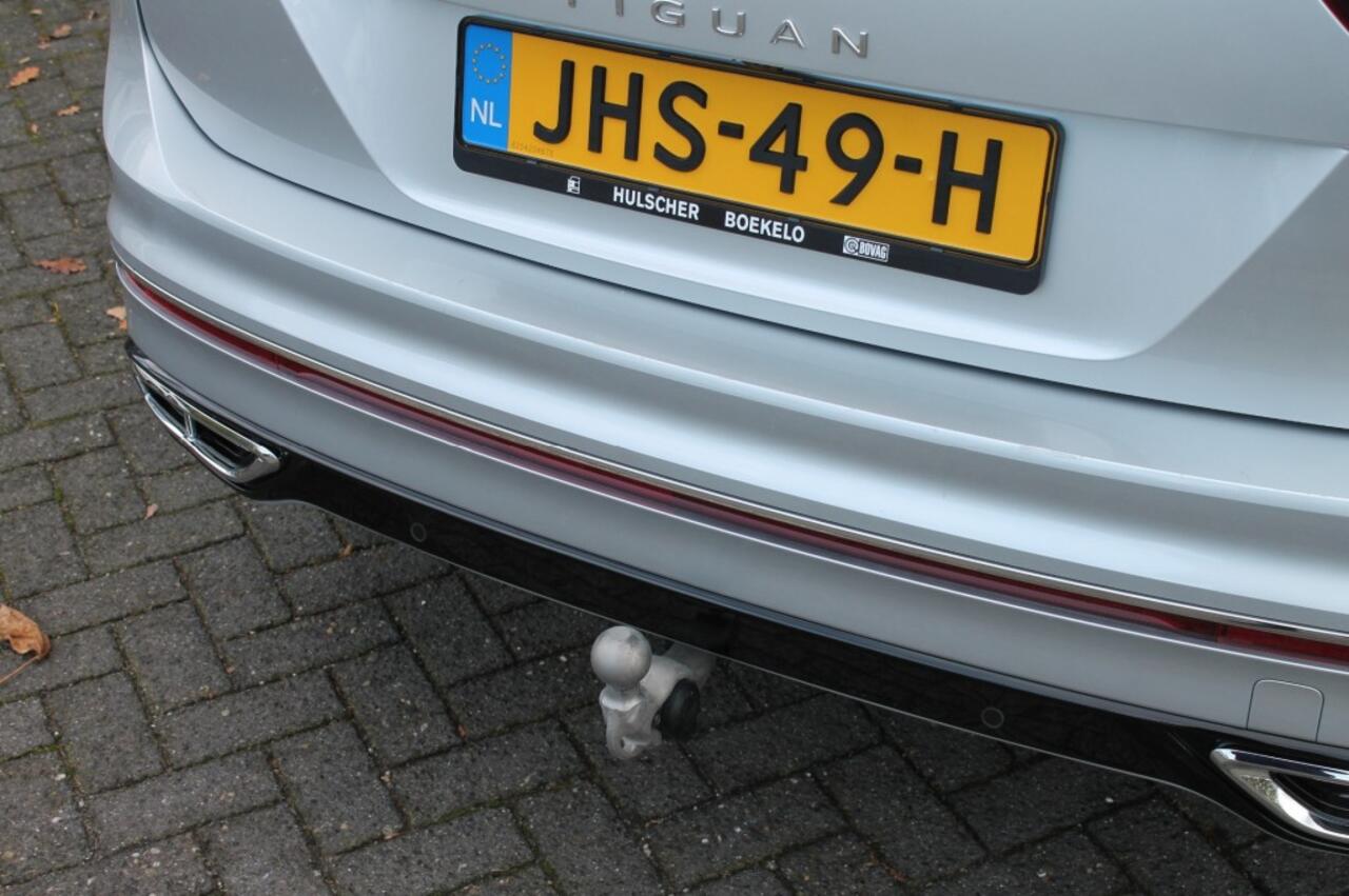 Volkswagen TIGUAN 1.4 TSI eHybrid R-Line Business+ Leder/Panorama Dak / originele T.haak