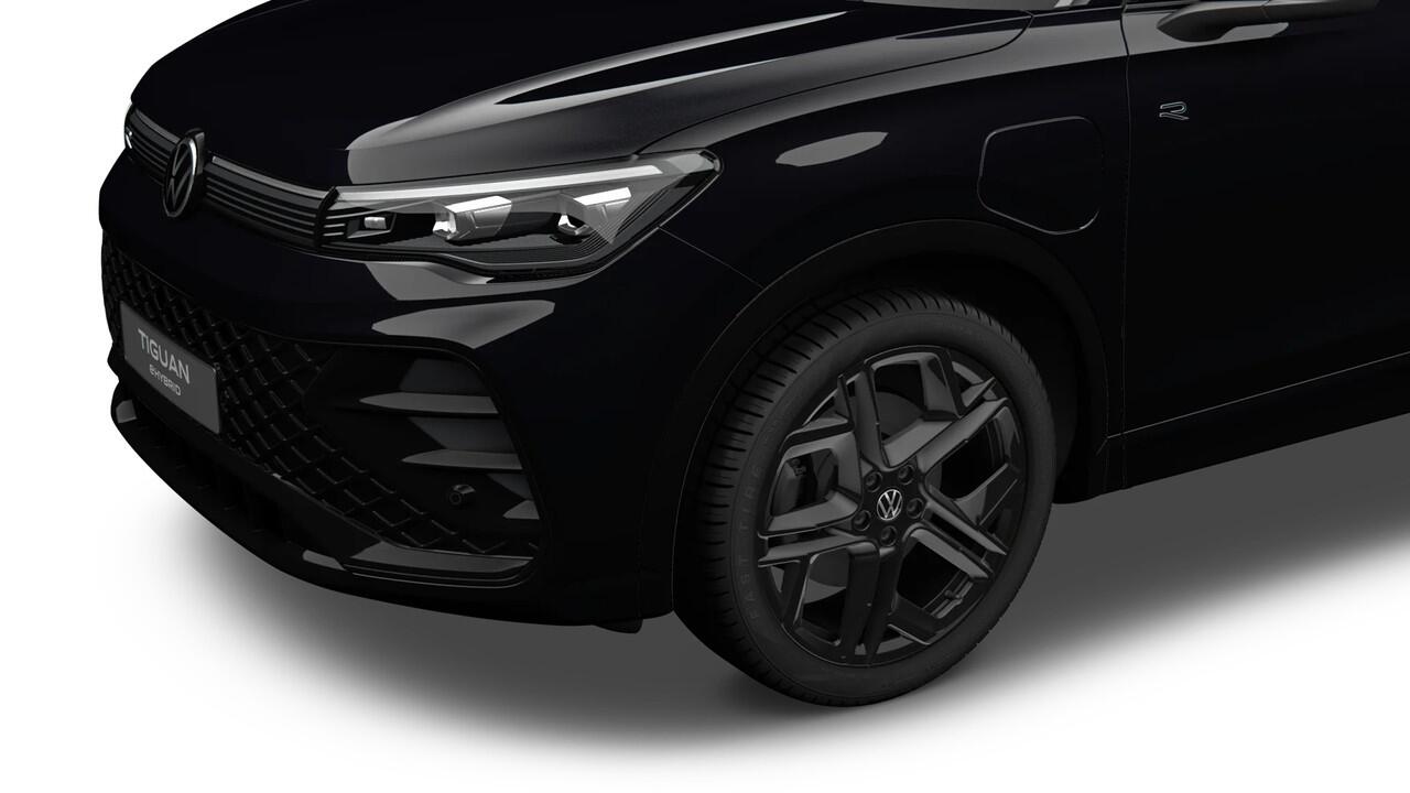 Volkswagen TIGUAN R-Line Edition - eHybrid | 'App-Connect' draadloze smartphone integratie | Automatische afstandsregeling (Adaptive Cruise Control) | Black Style Pakket