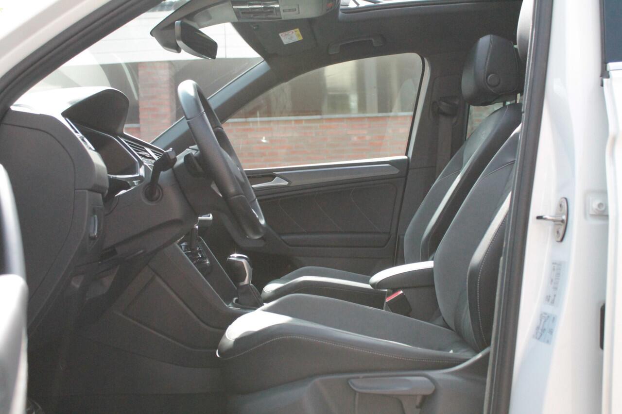 Volkswagen TIGUAN 1.4 TSI eHybrid R-Line Business+ | Pano | Trekhaak | Carplay