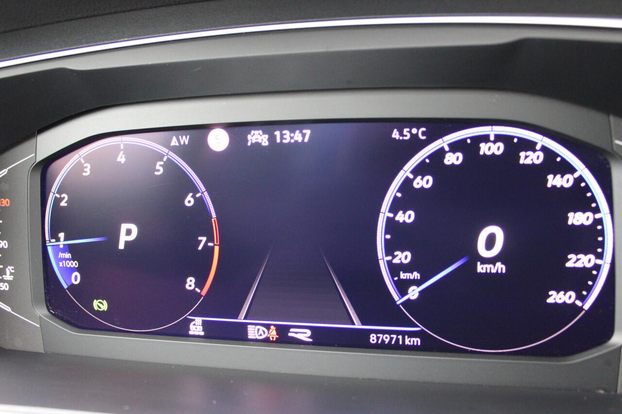 Volkswagen TIGUAN 1.5 TSI 150PK R-Line |TREKHAAK|KEYLESS|I.Q.LIGHTS|19-INCH|