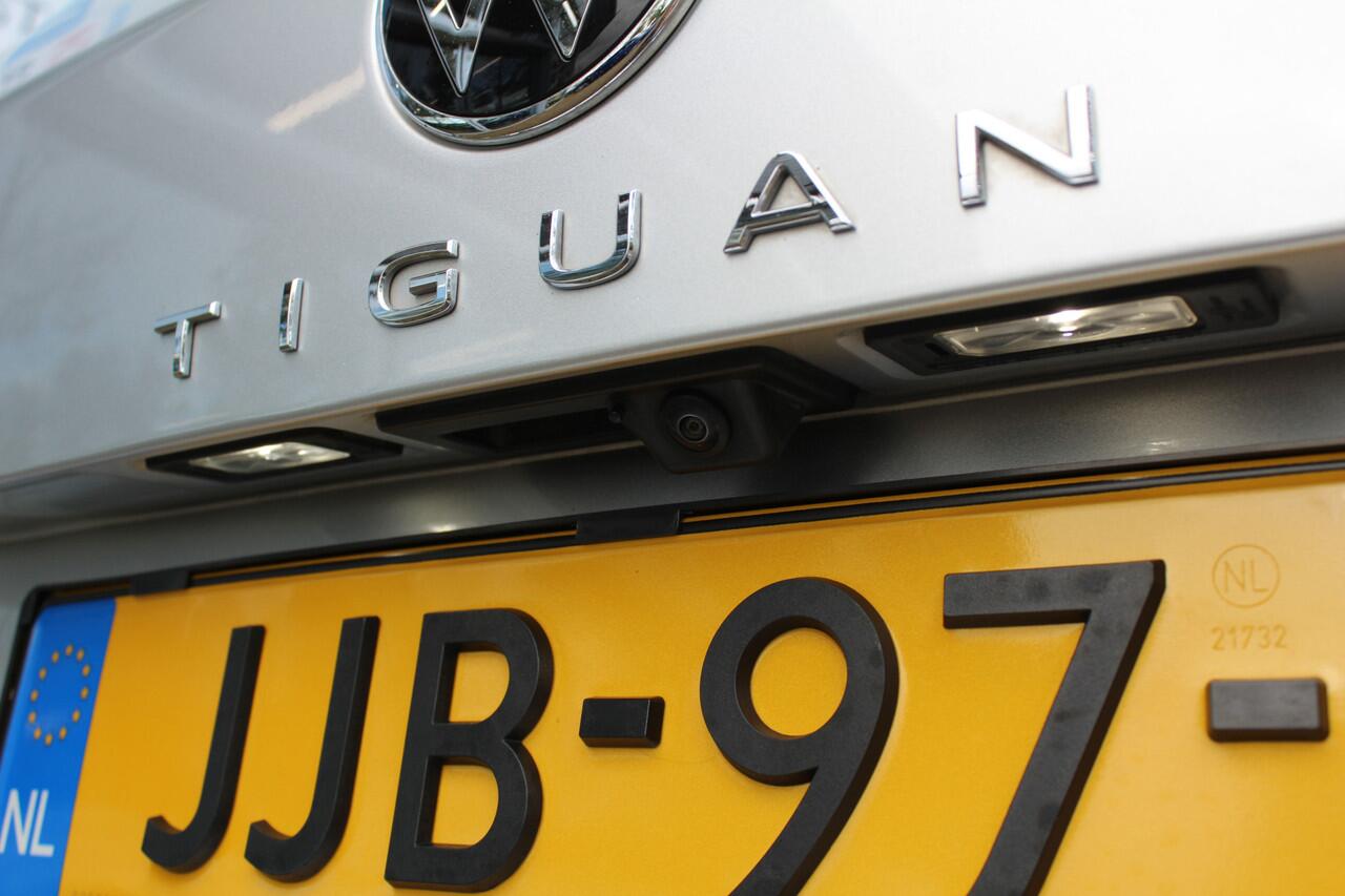 Volkswagen TIGUAN 1.4 TSI eHybrid R-Line Business 245 pk | Incl. 12 maanden Garantie | Panorama dak | Stoel/stuurverwarming | 360* Camera | Elektrisch verstelbare stoelen met memory | Achterbank verwarmd | Keyless enry/start | Adaptieve cruise | Lane assist | IQ.Lights | D