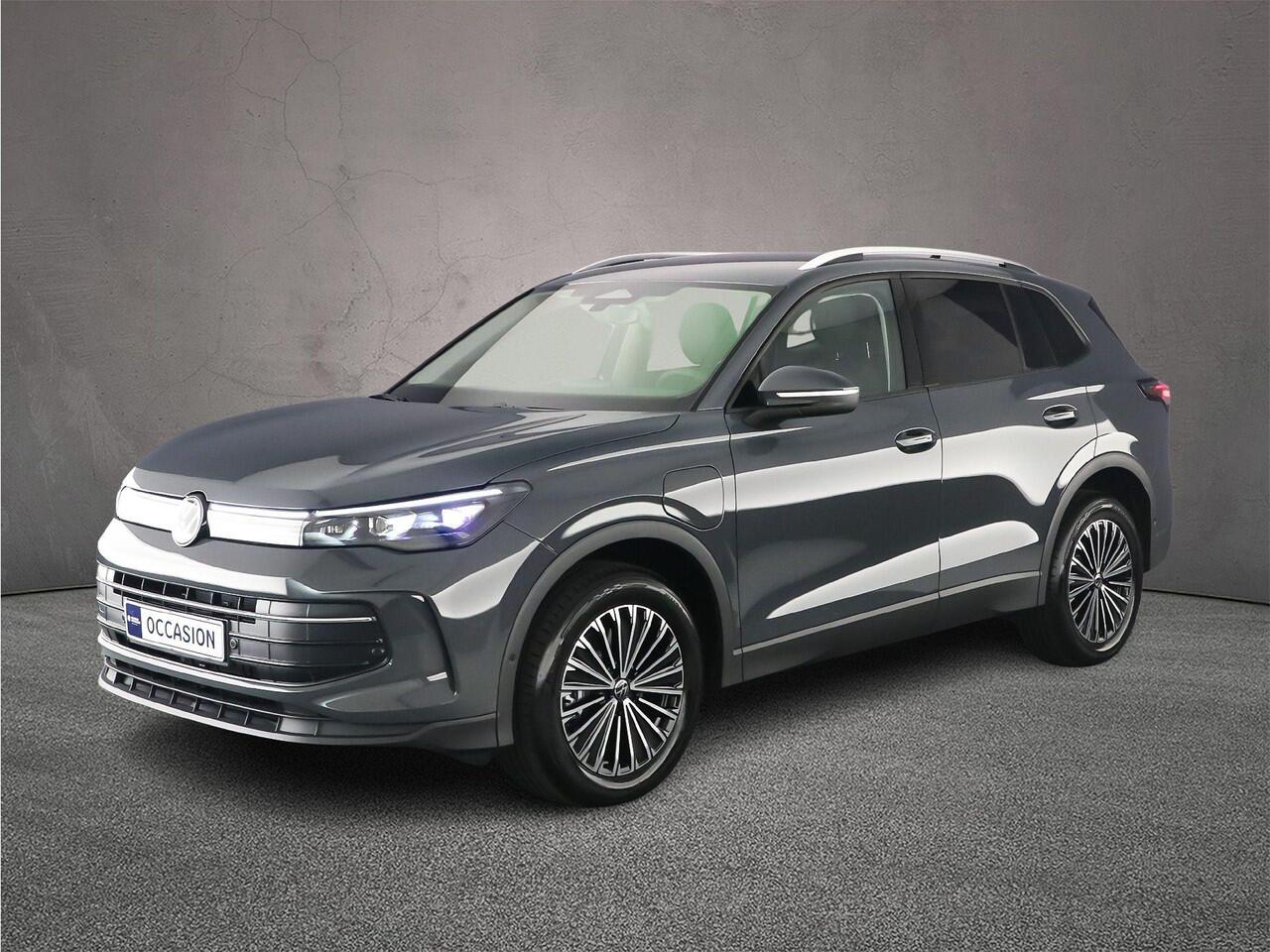 Volkswagen TIGUAN Life Edition 1.5 TSI eHybrid 204pk DSG Automaat Adaptive cruise control, Elektrische achterklep, LED koplampen, Achteruitrijcamera, Stoelverwarming, Parkeersensoren