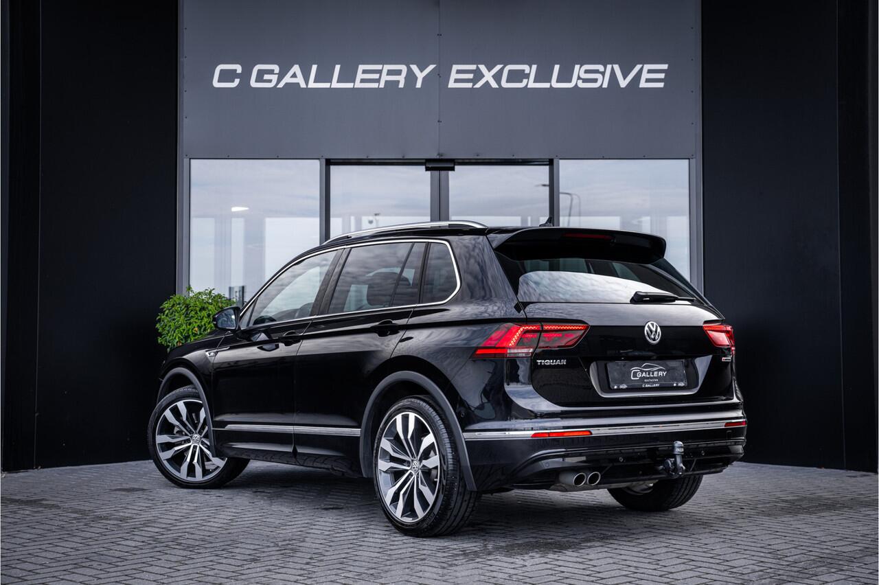 Volkswagen TIGUAN 2.0 TSI 4Motion Highline Business - R Line | Panorama | Elek. Trekhaak | ACC | Stoelverwarming