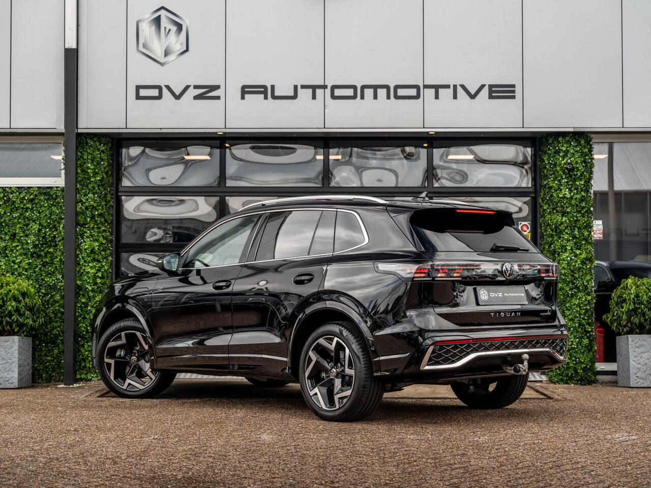 Volkswagen TIGUAN 1.5 eHybrid 272PK DSG R-Line | Massage | 360 Camera | Trekhaak | BTW | 120 km WLTP |