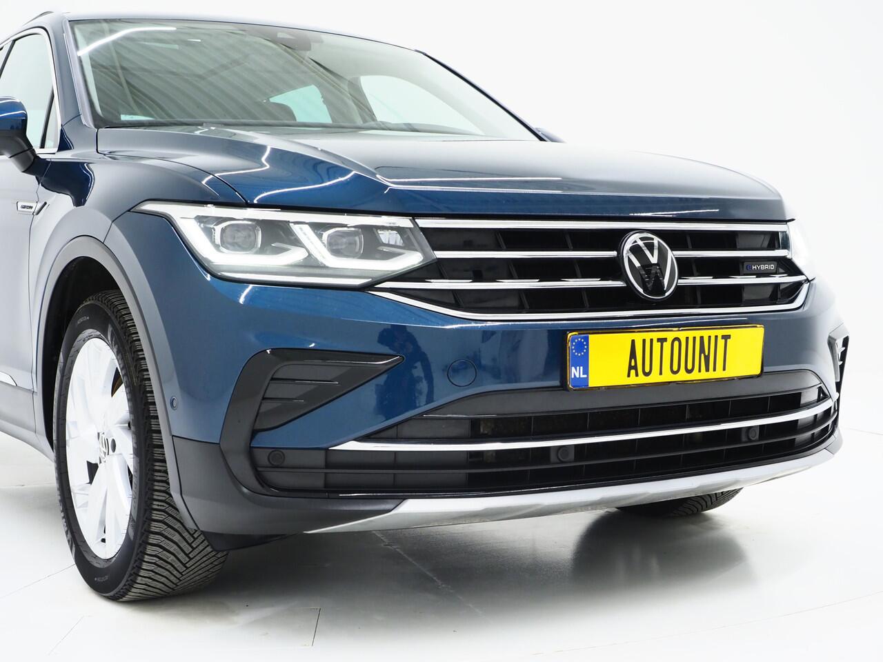 Volkswagen TIGUAN 1.4 TSI eHybrid Elegance | Panoramadak | Trekhaak | Camera | Adaptive Cruise | Virtual | Keyless | Carplay