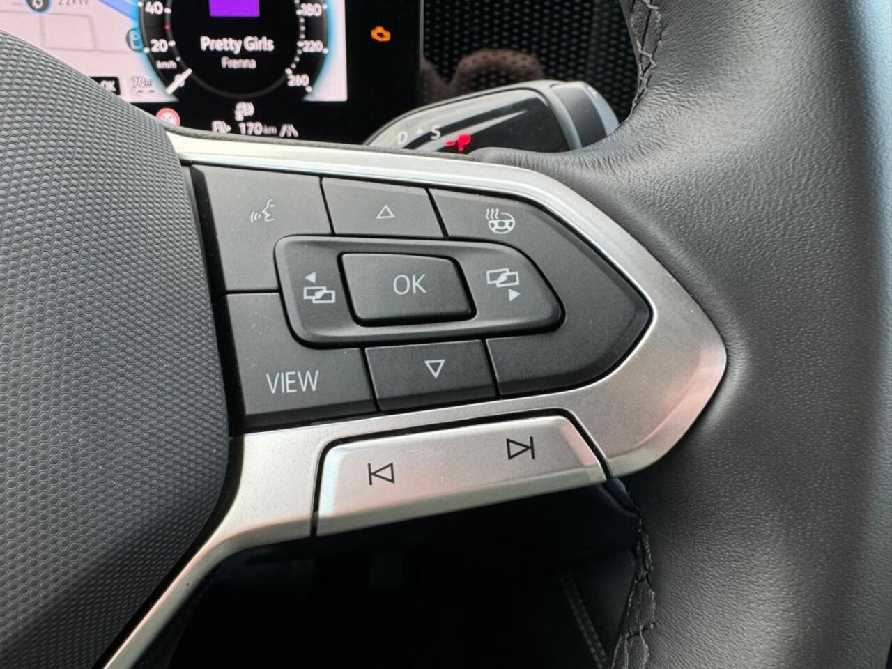 Volkswagen TIGUAN 1.5 eTSI 150pk Life Edition | 5 jaar garantie | ACC | Elk Trekha