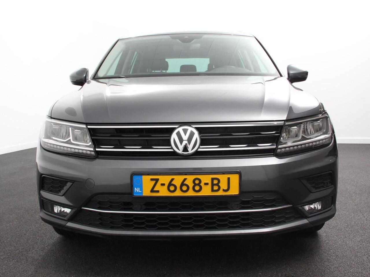 Volkswagen TIGUAN 1.5 TSI 150pk DSG Highline | Navigatie | Apple Carplay/Android Auto | Adaptive cruise control | Parkeersensoren | Camera | Park Assist | Lane Assist | Stoel- en stuurverwarming | Getinte ramen | Virtual Cockpit | LED-verlichting voor