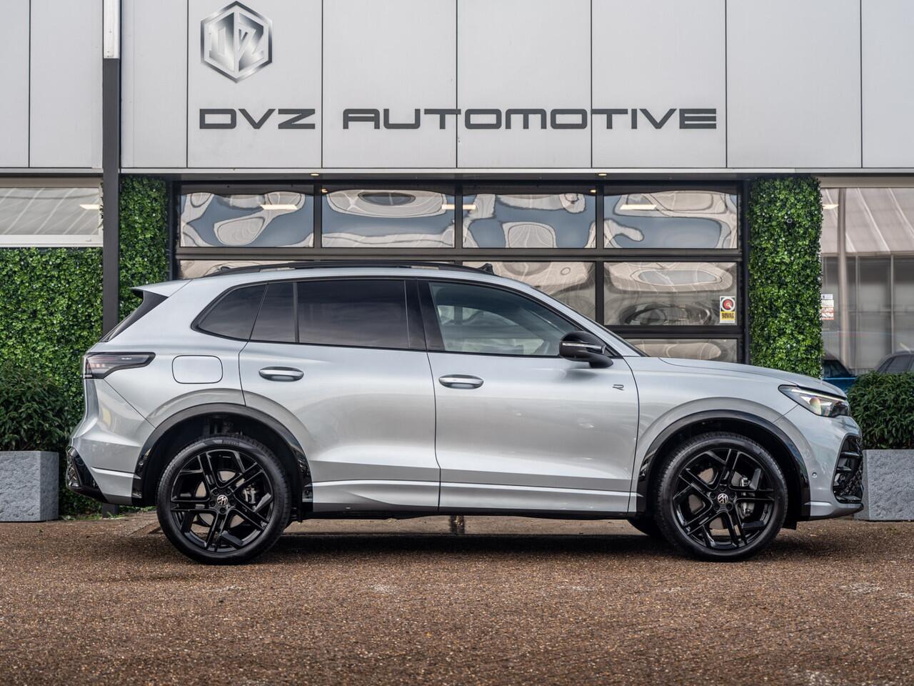 Volkswagen TIGUAN 1.5 eHybrid 272PK R-Line Edition | Pano | HUD | 360 Cam | 120KM WLTP | BTW |