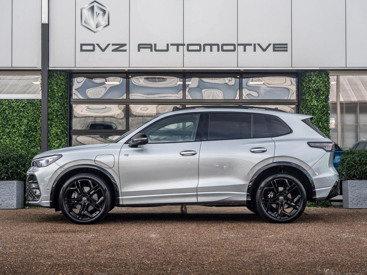 Volkswagen TIGUAN 1.5 eHybrid 272PK R-Line Edition | Pano | HUD | 360 Cam | 120KM WLTP | BTW |