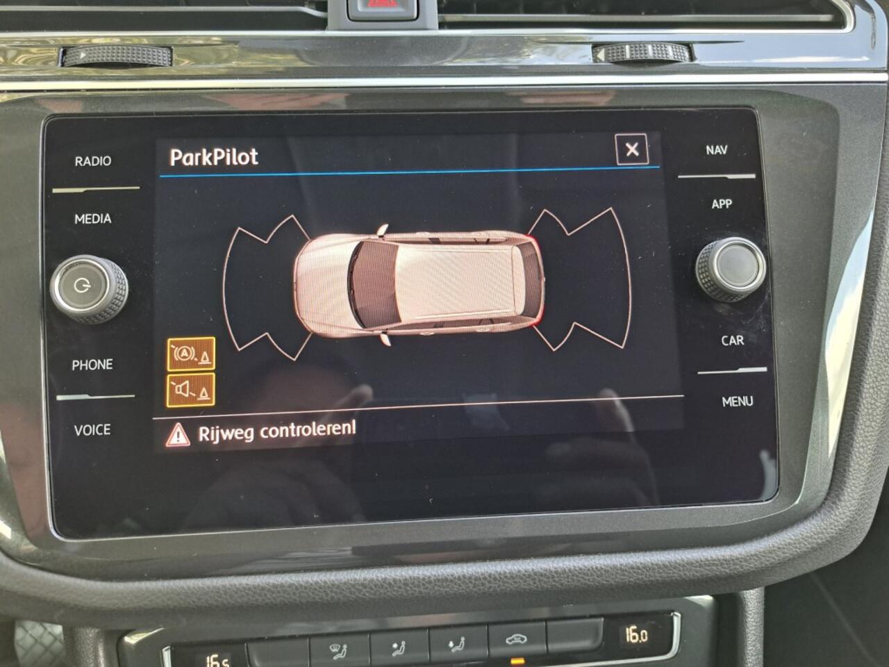 Volkswagen TIGUAN 1.5 TSI ACT 150 Pk Comfortl. Bs. Dsg-7 NAV. PDC