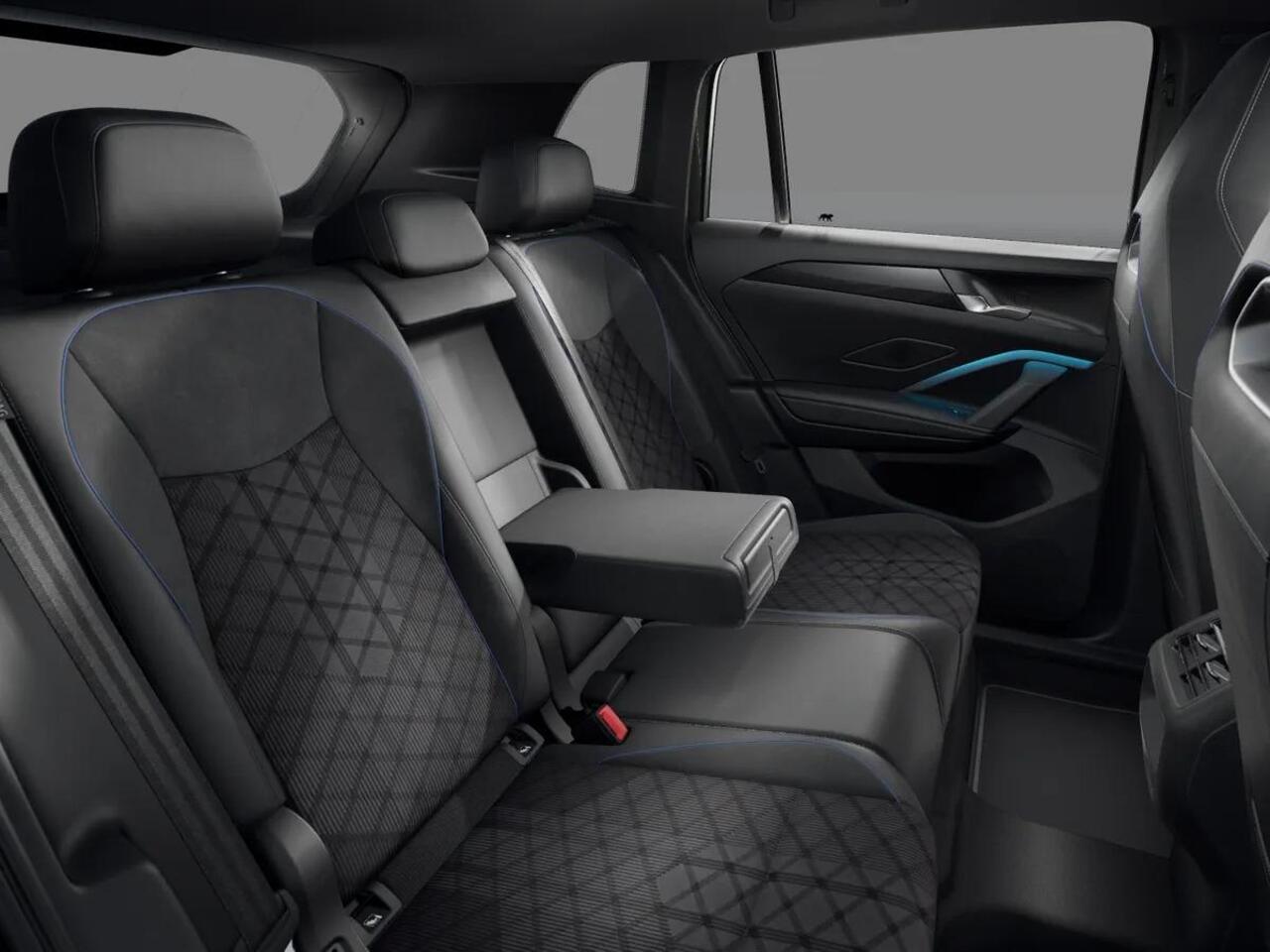 Volkswagen TIGUAN R-Line Edition 1.5 eHybrid 200 kW / 272 PK SUV 6 v