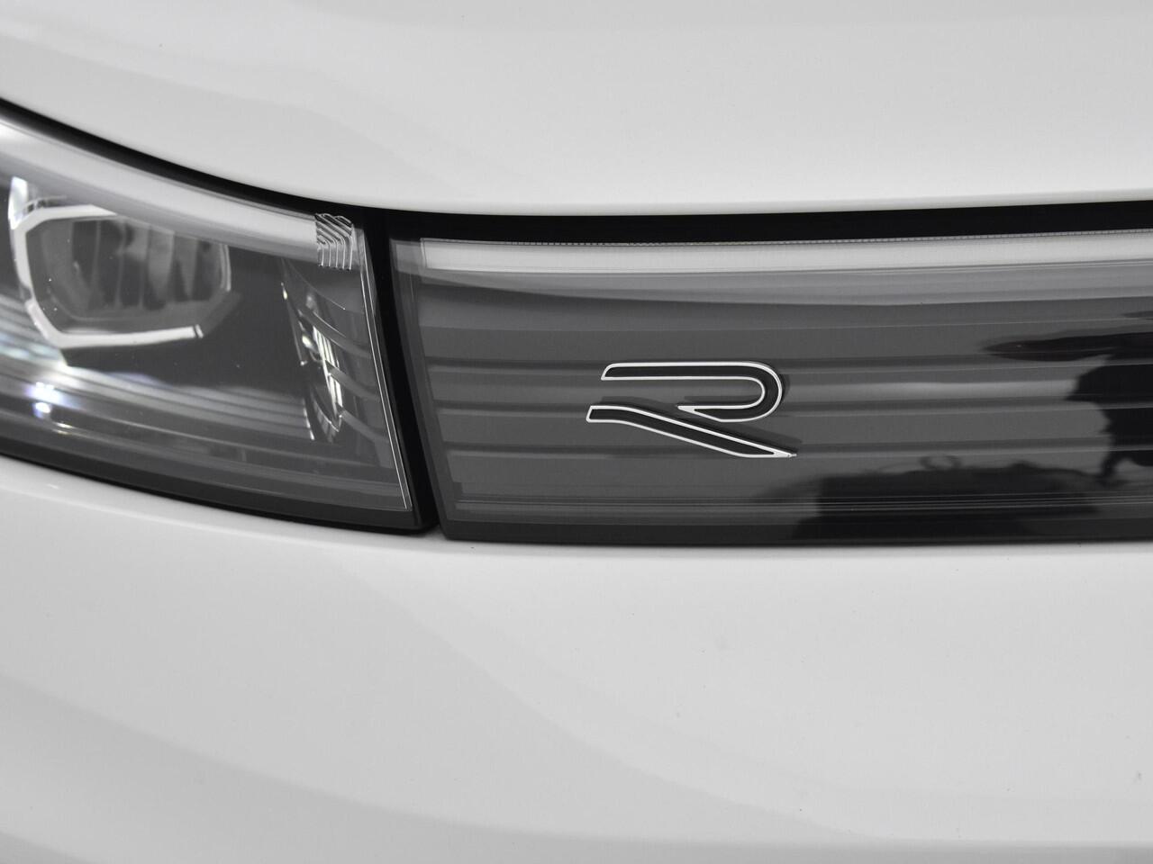 Volkswagen TIGUAN 1.5 eTSI 150pk DSG R-Line Business · Apple/Android Car Play · Massage · Keyless · Navi · Dodehoek Detectie · 20'' Inch · Garantie t/m 27-02-2028 of 100.000km · TOPDEAL