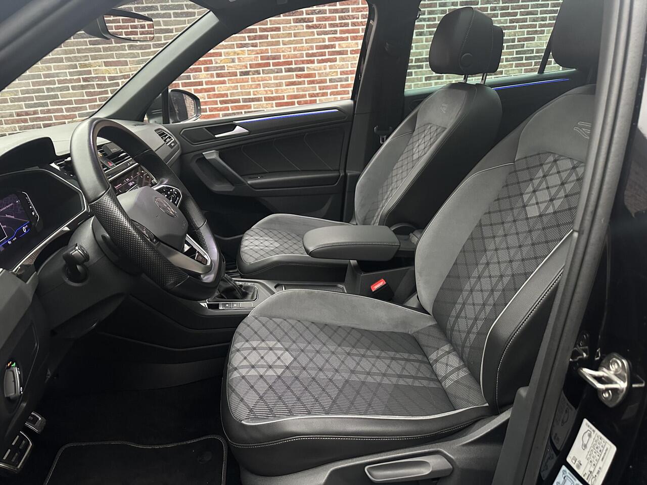 Volkswagen TIGUAN 1.5 TSI R-Line Panorama Facelift 360 Camera IQ