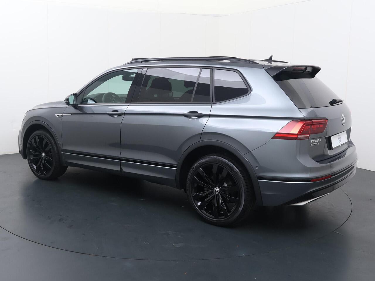 Volkswagen TIGUAN Allspace 1.5 TSI Highline Business R 7p. | 150 PK | Automaat | Panoramadak | Derde zitrij | Adaptive cruise control | 20" LM velgen |