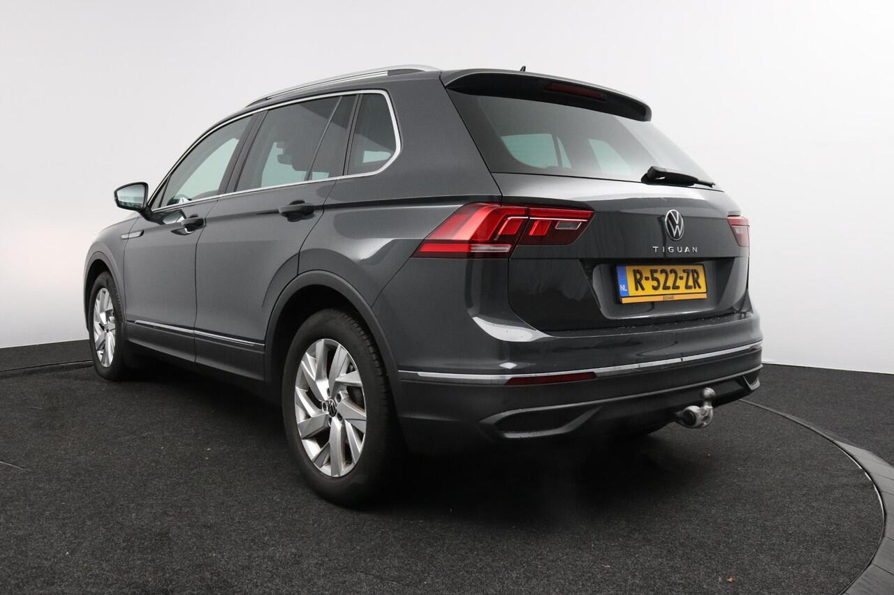 Volkswagen TIGUAN 1.5 TSI 150pk DSG Life | Trekhaak | Stoelverwarming | Carplay/Android Auto |